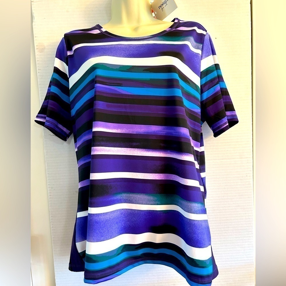 Swim suits‎ For All bathing suit tee top in multi colors. Sz18 NWT. A20
